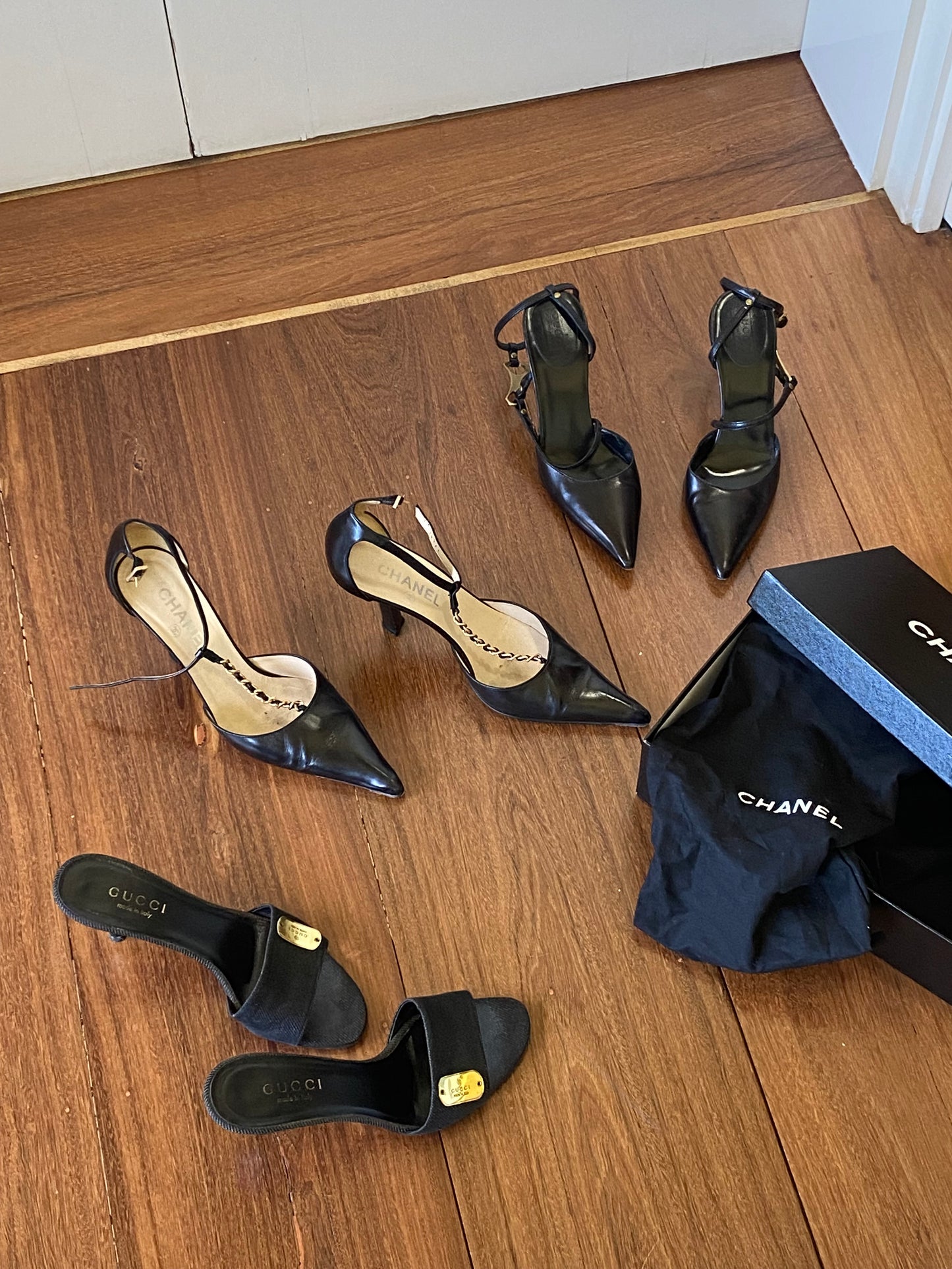 Gucci Canvas Cutout