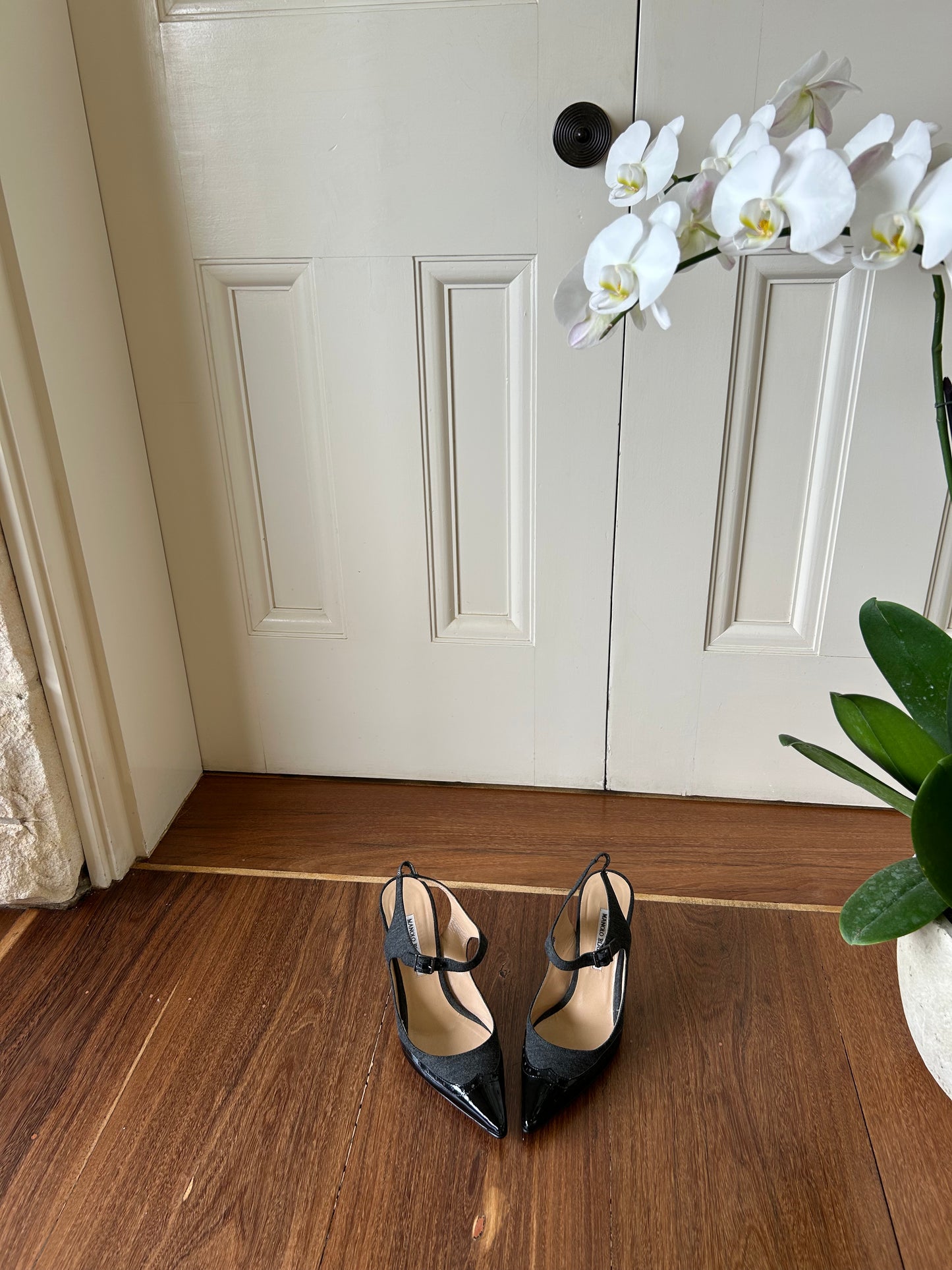Manolo Blahnik Patent Leather Colorblock Pattern Slingback Pumps